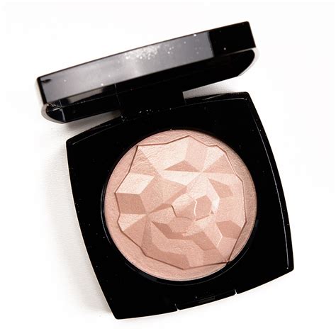 le signe du lion or rose chanel|Chanel Le Signe du Lion Illuminating Powder in Or Rose.